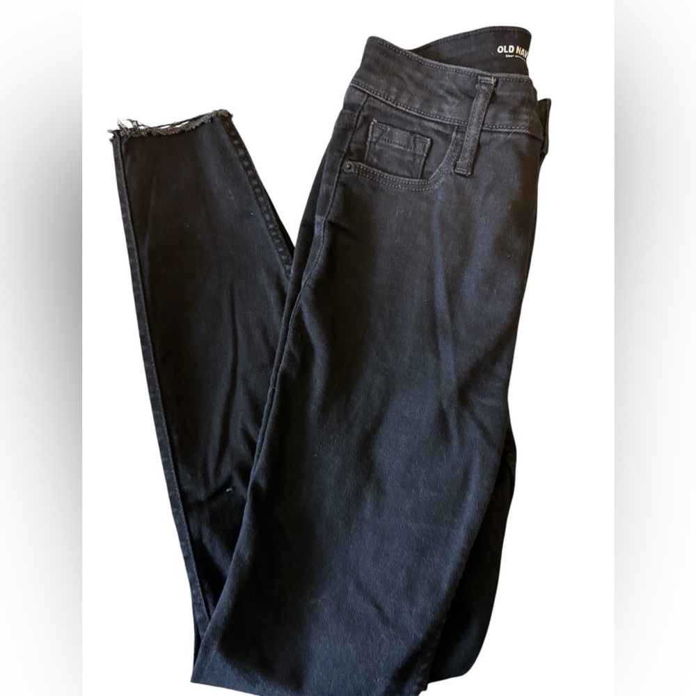Old Navy Rockstar Super Skinny. Extra High Rise Jeans. Size 2.